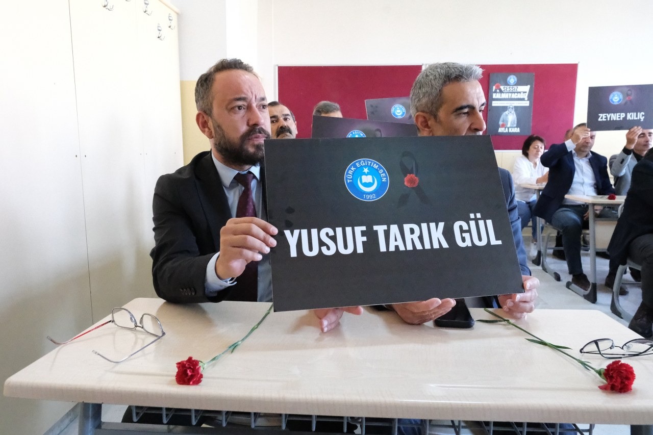 Öğretmenlerin Gözünden: Okullarda Akran Zorbalığı, Okullarda Şiddet ve Suça Karışan Çocuklar. görseli 5